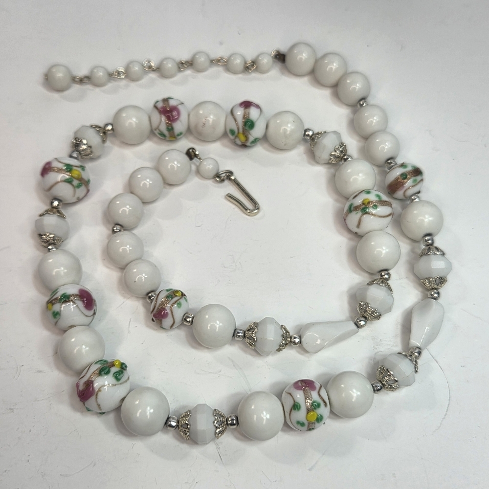 Japan Vintage Handpainted Milk White Acrylic Lucite Beaded Necklace Filigree